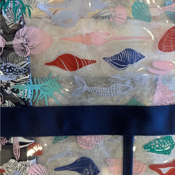 Roller Rabbit Seaside Clear Tote - Picture 2 of 2